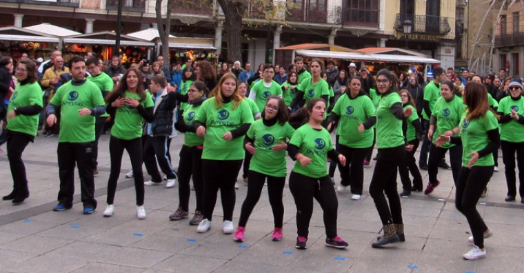 Foto FlashMob 2016v2.jpg